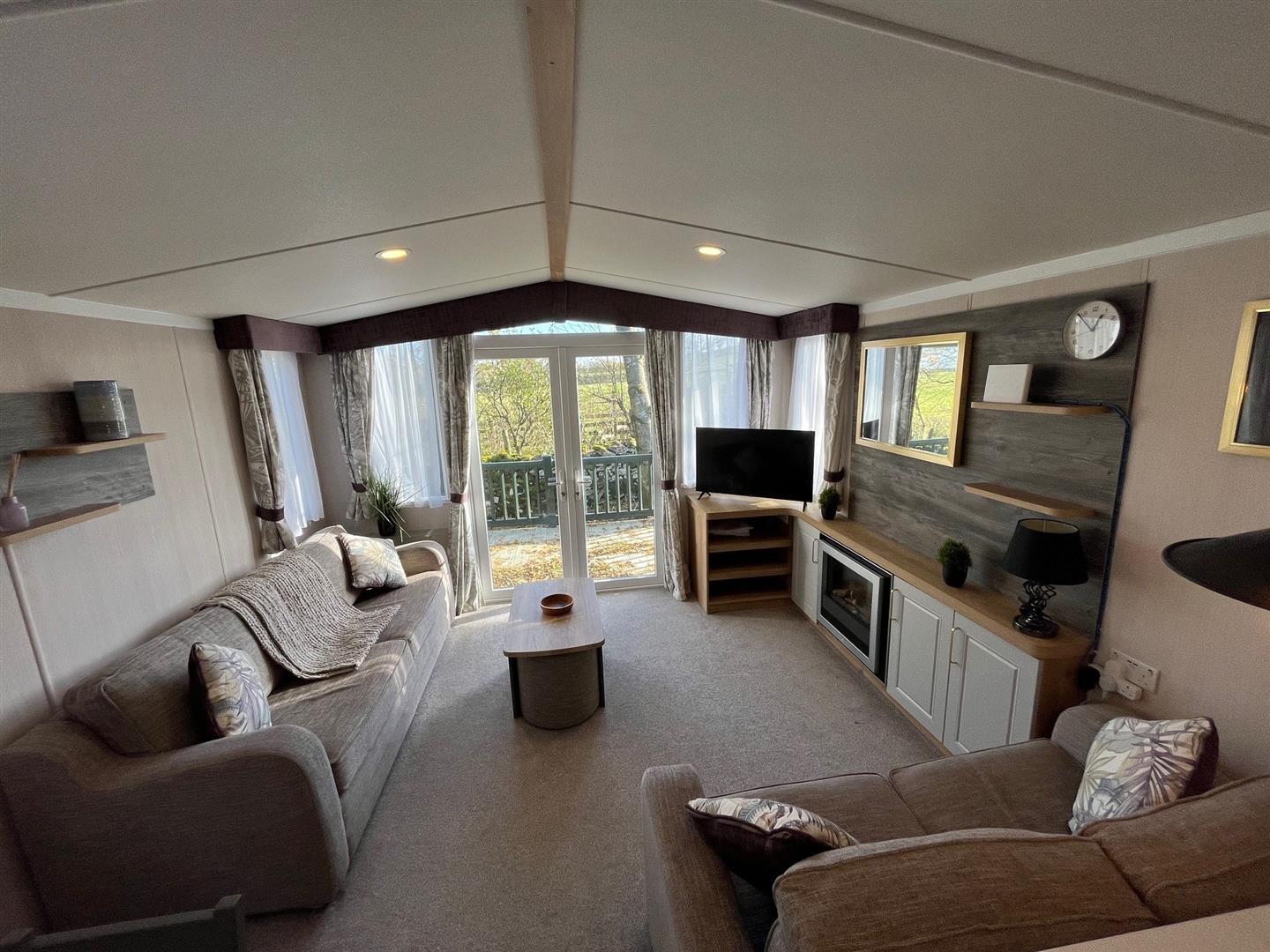 Newhaven Caravan & Camping Park, Buxton